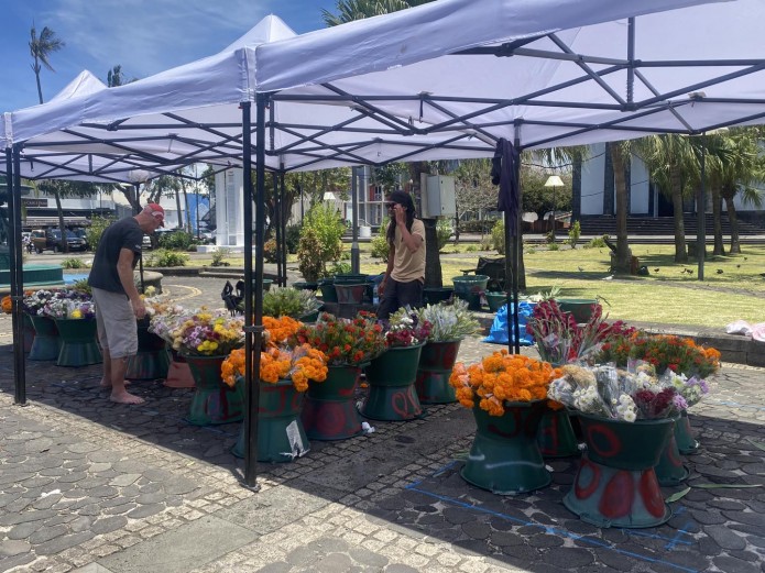 Marché aux fleurs de la Toussaint