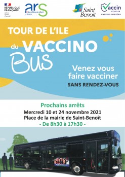 Arrêt du Vaccinobus à Saint-Benoît