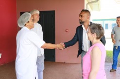 Visite du maire à l'école André Marimoutou