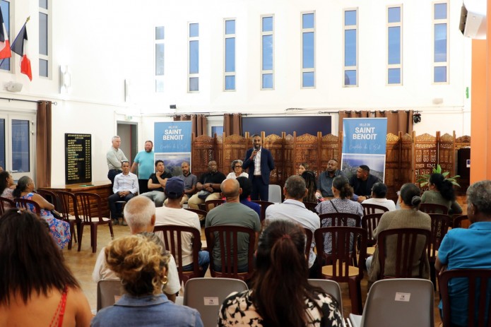 Réception des familles bénéficiaires de l'aide post-cyclone Garance