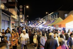 Un beau succès pour le retour du marché de nuit à Saint-Benoît !