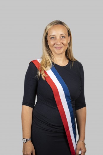 CHANE KAYE BONE Anne